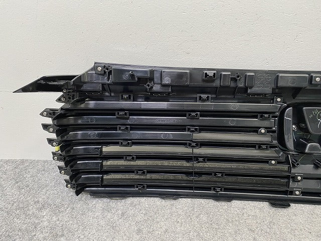 新車取り外し!ヴェゼル/VEZEL RV3/RV4/RV5/RV6 純正 後期 フロント グリル/ラジエーターグリル クリスタルブラックパール NH731P(146044)