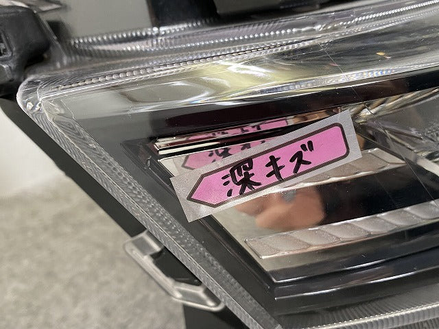 ヴェルファイア 30系/AGH30W/AGH35W/GGH30W/GGH35W 純正 前期 右 ヘッドライト/ランプ レベライザーLED 刻印コ ICHIKOH 58-65(146077)