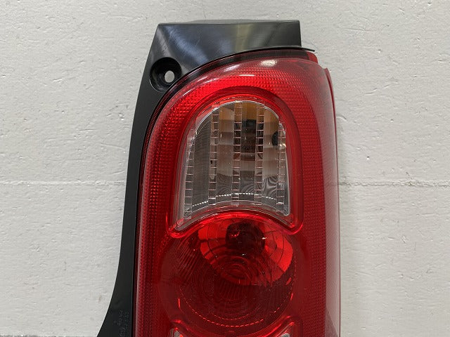 ミラ ココア L675S/L685S 純正 右 テールランプ/ライト/レンズ ハロゲン TOKAIDENSO 20510 ダイハツ(146085)
