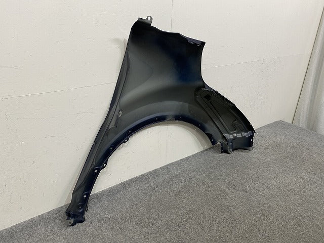 C-HR/CHR ZYX10/ZYX11/NGX50/NGX10 純正 左 フロント フェンダー ブルー メタリック トヨタ(146096)