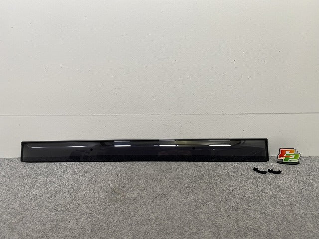新品!エブリィ DA17V/DA17W 純正 右 リア ドア バイザー 99000-99091-E01 スズキ(146116)