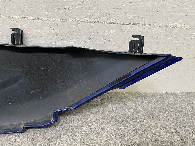 プリウス 50系/ZVW50/ZVW51/ZVW55 純正 右 リア コーナーパネル/コーナーカバーバンパー アンダーカバー 52565-47010/52565-47900(146119)
