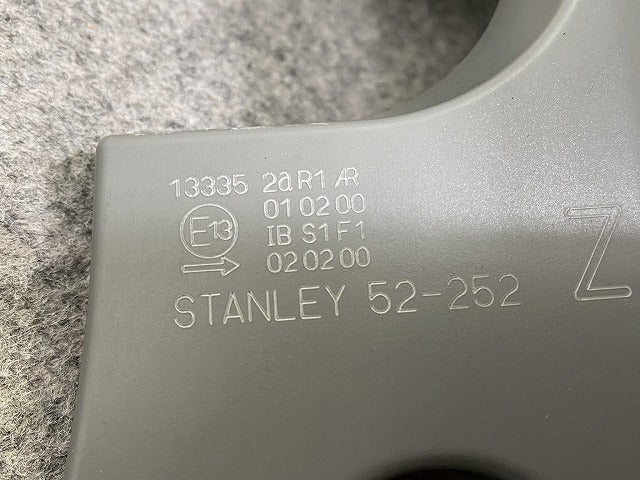 アクア/AQUA NHP10 純正 前期 右 テールランプ/ライト/レンズ LED 刻印Z STANLEY 52-252 トヨタ(146146)