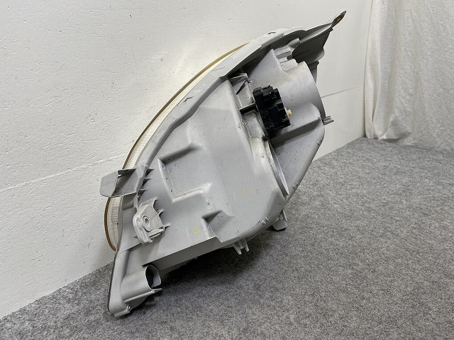 パッソ/ブーン KGC30/KGC35/NGC30/M600S/M610S 純正 右 ヘッドライト/ランプ ハロゲン レベライザー 刻印NF ICHIKOH 100-51399(146155)