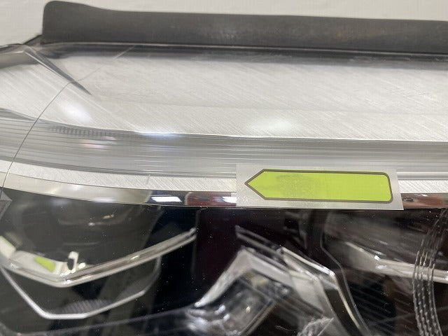 5シリーズ G30/G31 純正 前期 右 ヘッドライト/ランプ LED ZKW 8499126-01 BMW(146158)