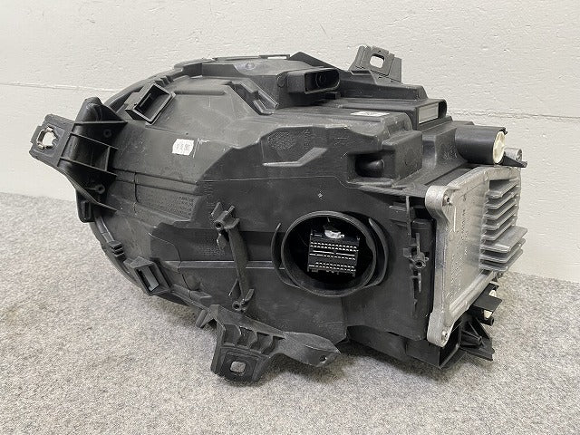 ミニ F54/F55/F56/F57 純正 後期 右 ヘッドライト/ランプ LED VALEO 90169277ZX03 MINI(146162)