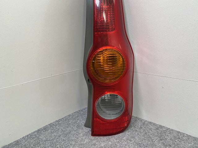 ミラ L275S/L285S L275V/L285V 純正 右 テールランプ/ライト/レンズ ハロゲン ICHIKOH D048 ダイハツ(146168)