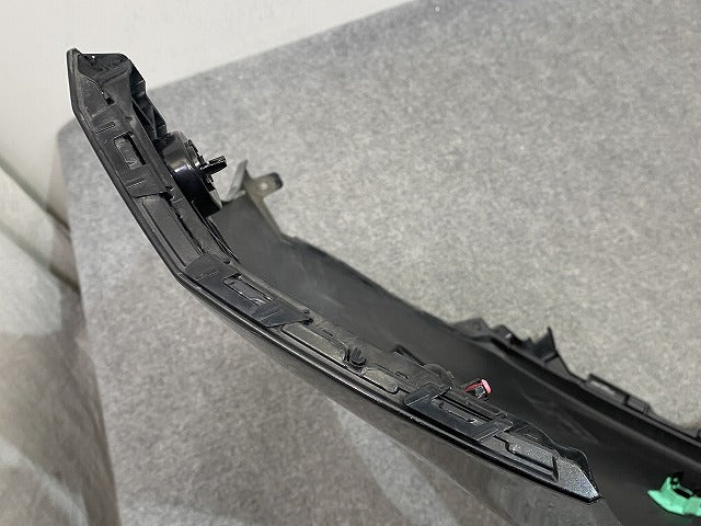 ハリアー 80系/MXUA80/MXUA85 ハイブリッド/AXUH80/AXUH85 PHEV/AXUP85 純正 フロント バンパー 52119-488301 プレシャスブラック(146172)