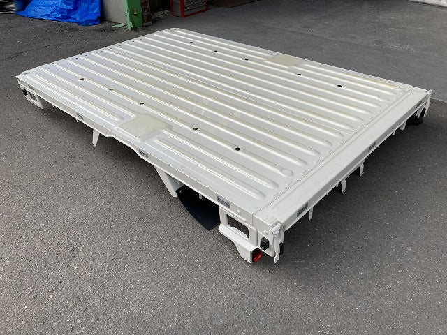 新車取り外し!グランマックス トラック S403P 純正  平ボディ/荷台 寸法約タテ1700×ヨコ2490×高さ300(mm) ホワイト ソリッド(146175)