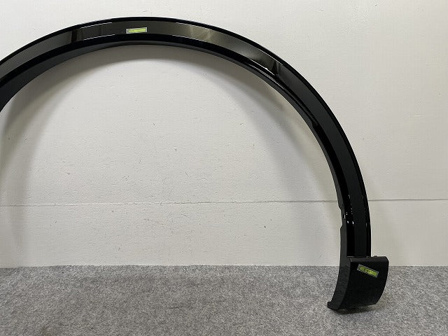 新品!クラウン クロスオーバー AZSH36W 純正 左 リア フェンダーアーチモール/オーバーフェンダー 75606-30220 ブラック(146176)
