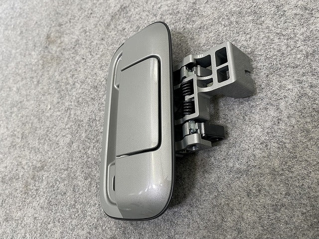 ハスラー/ワゴンR/ラパン/エブリィ等 純正 リアゲート バックドアハンドル アウターハンドル 82851A50M2 モスグレーメタリック(146180)