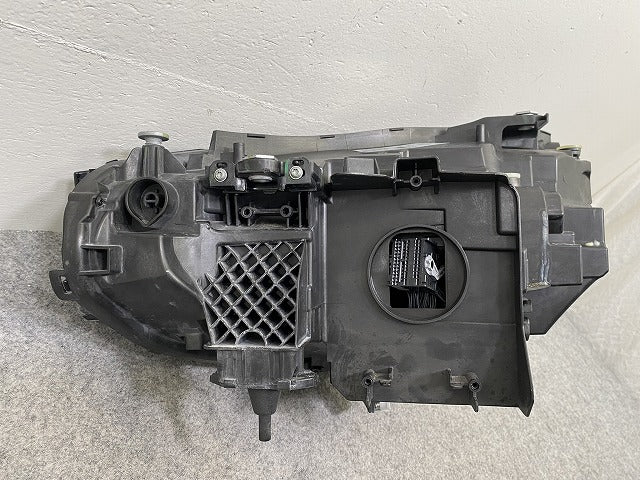 2シリーズ G42 純正 右 ヘッドライト/ランプ LED ZKW 5A320F6-08 BMW(146190)
