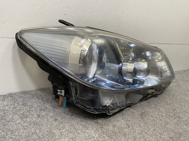 ジャンク!サイ/SAI AZK10 純正 右 ヘッドライト/ランプ LED レベライザー 刻印73 KOITO 75-6 トヨタ(146192)