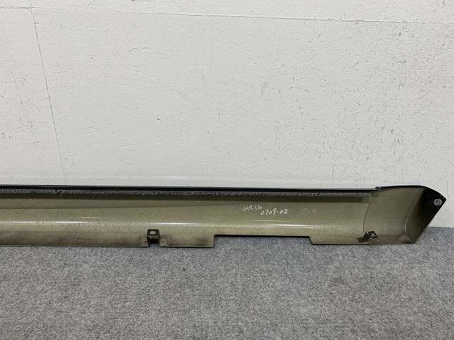 ヴァンガード ACA33W/ACA38W/GSA33W 純正 右 サイドステップ/サイドスカート MODELLISTA/モデリスタ D2611-19210 ブラック 202(146200)