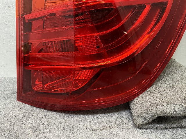 X3 F25 純正 右 テールランプ/ライト/レンズ LED VALEO 7217312-13 BMW(146205)