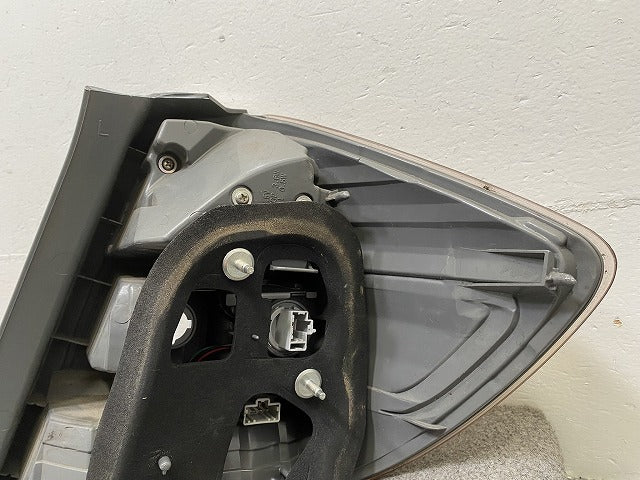 フィット RS GE6/GE7/GE8/GE9 純正 左 テールランプ/ライト/レンズ LED STANLEY P9882 ホンダ(146206)