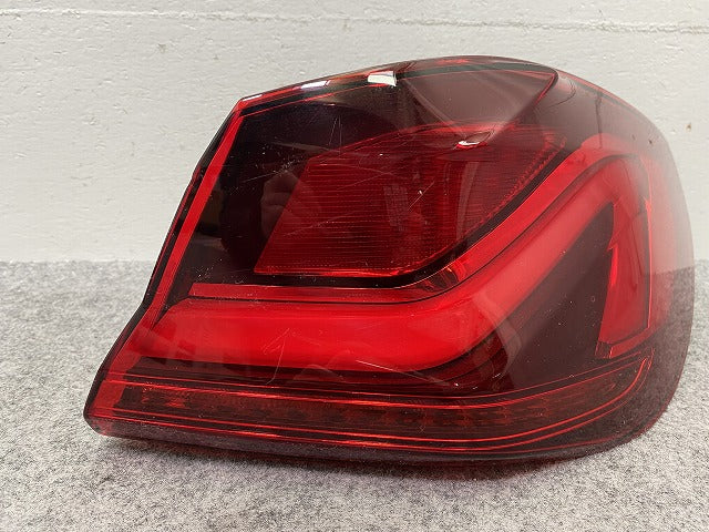 1シリーズ F40 純正 右 テールランプ/ライト/レンズ LED BMW(146207)