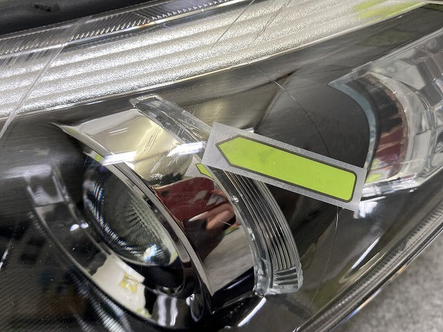 エスティマ 50系/ACR50W/ACR55W/GSR50W/GSR55W 純正 左 ヘッドライト キセノン HID レベライザー 刻印00  28-217 HB3 81185-28F41(146216)