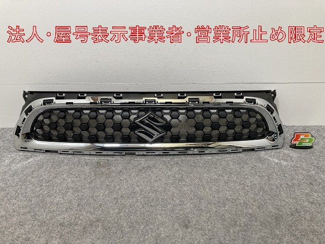 クロスビー/XBEE ハイブリッド MN71S 純正 フロント グリル/ラジエーターグリル カメラ穴付 71742-76R0 71740-76R10-C48 素地(146217)