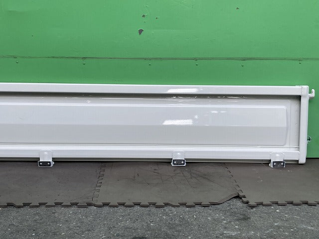 新車取り外し!ダイナ/トヨエース/デュトロ 平成23年7月~ 標準車 純正 左 アオリ/サイドパネル/ゲート ホワイト ソリッド トヨタ(146219)