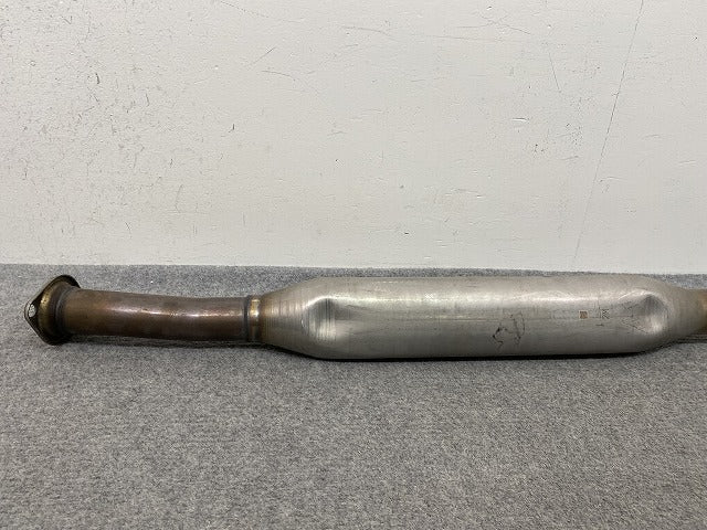 新車取り外し!GR86/BRZ ZN8/ZD8 純正 リア マフラー 中間マフラー PMCC1 トヨタ(146223)