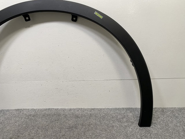 新車取り外し!クラウン クロスオーバー AZSH35 RS/TZSH35 純正 右 フロント フェンダーアーチモール 75601-30130(146225)