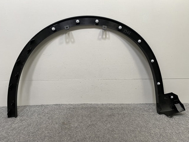 新車取り外し!クラウン クロスオーバー AZSH35 RS/TZSH35 純正 右 フロント フェンダーアーチモール 75601-30130(146225)