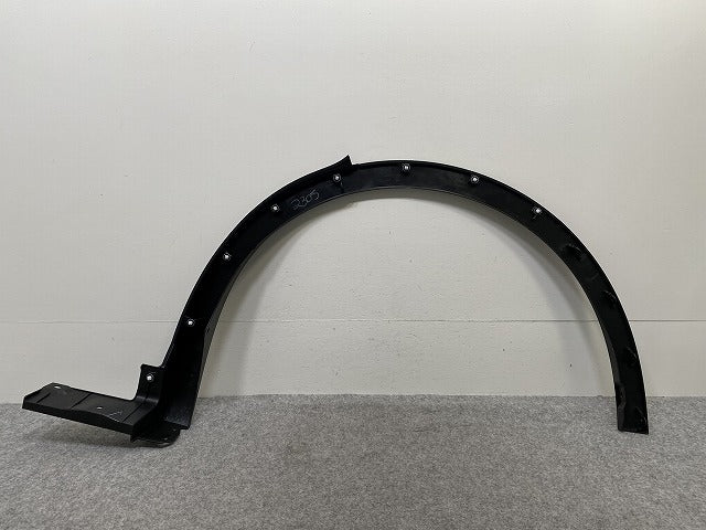 新車取り外し!クラウン クロスオーバー AZSH35 RS/TZSH35 純正 右 リア フェンダーアーチモール/オーバーフェンダー 75605-30210(146230)