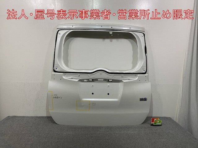 ヴォクシー/ノア 80系/ZRR80/ZRR85/ZWR80 純正 後期 リアゲート/バックドア/リアハッチ ホワイトパールクリスタルシャイン(146231)
