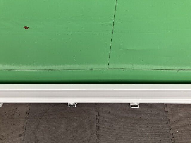 新車取り外し!ダイナ/トヨエース/デュトロ 平成23年7月~ 標準車 純正 右 アオリ/サイドパネル/ゲート ホワイト ソリッド トヨタ(146240)
