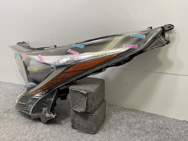 プリウス 50系/ZVW50/ZVW51/ZVW55 純正 前期 左 ヘッドライト/ランプ LED 刻印C3 KOITO 47-75 81185-47691 トヨタ(146257)