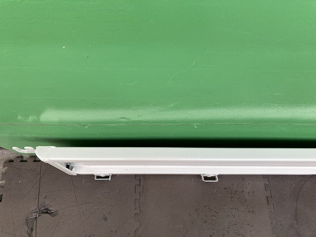 新車取り外し!ダイナ/トヨエース/デュトロ 平成23年7月~ 標準車 純正 左 アオリ/サイドパネル/ゲート ホワイト ソリッド トヨタ(146258)