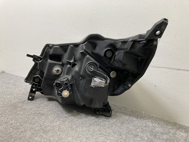 デイズ ルークス ハイウェイスター/eKスペース/B21A/B11A 純正 後期 右 ヘッドライト レベライザーLED 100-6712J 26010-6A03B(146297)
