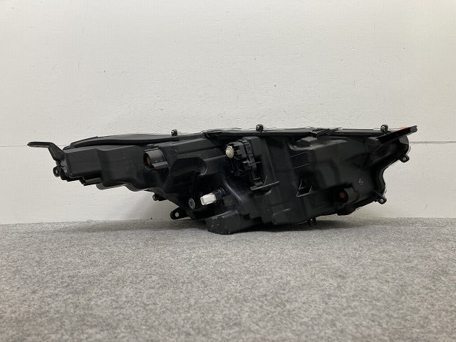 ヤリス KSP210/MXPA10/MXPA15/MXPH10/MXPH15 MXPH14/MXPH17 純正 左 ヘッドライト/ランプ レベライザーLED 刻印k2 K0-3(146306)