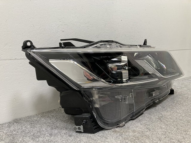 セレナ/ハイウェイスター C27/GFC27/GFNC27/HFC27 純正 前期 右 ヘッドライト/ランプ LED レベライザー 刻印Z KOITO 100-23721(146308)