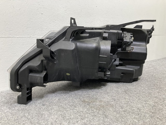 セレナ/ハイウェイスター C27/GFC27/GFNC27/HFC27 純正 前期 右 ヘッドライト/ランプ LED レベライザー 刻印Z KOITO 100-23721(146308)