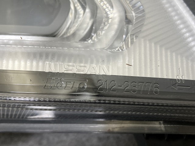 デイズ/ハイウェイスター B44W/B45W/B47W/B48W 純正 右 ウィンカー LED コンビネーションランプ KOITO 212-23776 日産(146312)