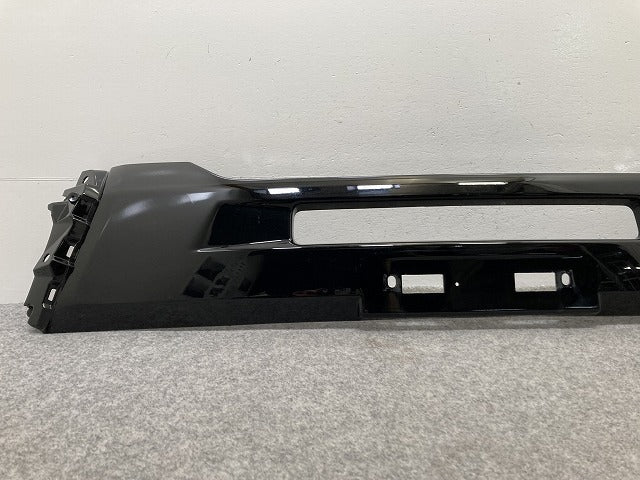 アウトランダー GF7W/GF8W 純正 フロント バンパー カバー 6400G468 6400J046 ブラック ソリッド 三菱(146318)