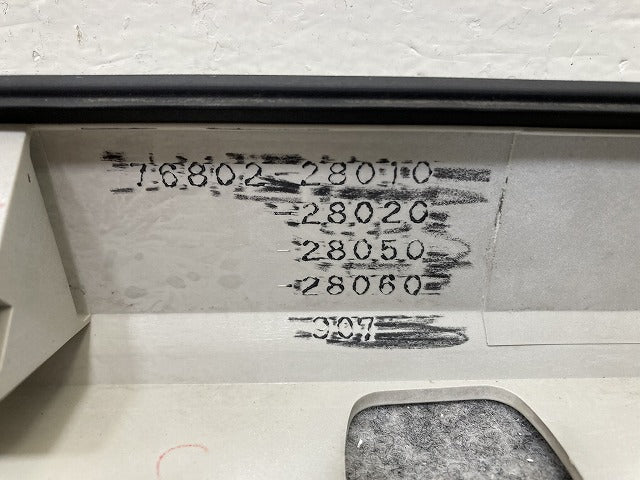 エスティマ アエラス 50系 ACR50W/ACR55W/GSR50W/GSR55W/AHR20W 純正 リア ガーニッシュ フィニッシャー 76802-28010/20/50/60(146321)