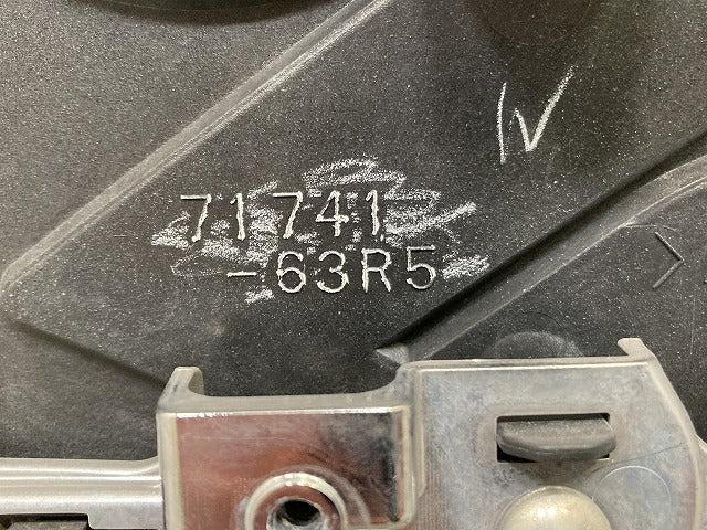 ワゴンR スティングレー/MH35S/MH55S/MH95S 純正 フロント グリル/ラジエーターグリル 71741-63R5 ブラック メタリック スズキ(146327)