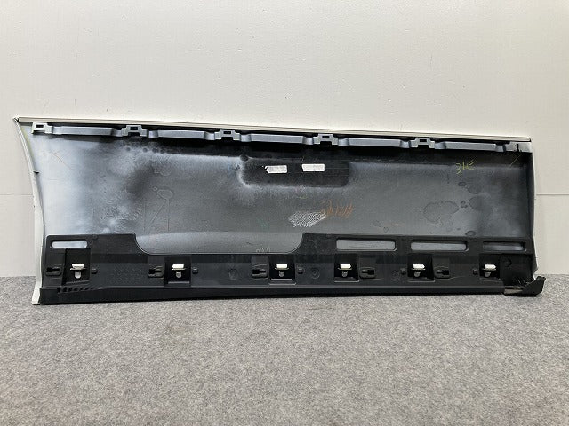 ヴォクシー/ノア Si/ZS 80系/ZRR80W/ZRR85W ハイブリッド/ZWR80W 純正 左 スライドドア サイドパネル 76906-28160 / 76916-28120(146340)