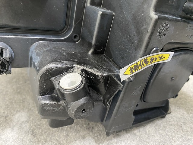 Bクラス W246 純正 右 ヘッドライト/ランプ LED AL Automotive Lighting A246 906 36 01 A2469063601 BMW(146341)