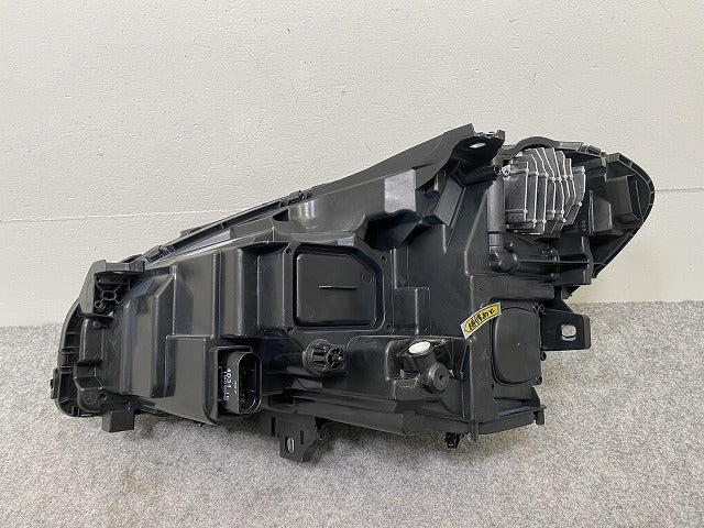 Bクラス W246 純正 右 ヘッドライト/ランプ LED AL Automotive Lighting A246 906 36 01 A2469063601 BMW(146341)