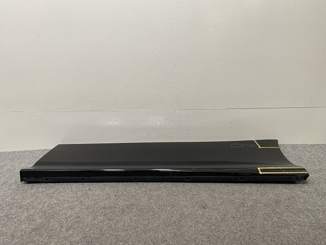 ヴォクシー/ノア Si/ZS 80系/ZRR80W/ZRR85W 純正 左 スライドドア サイドパネル 76906-28160/76916-28120 ブラック 202 トヨタ(146342)