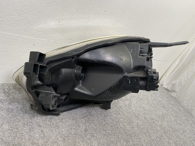 マーチ K13 純正 右 ヘッドライト/ランプ ハロゲン レベライザー KOITO 100-17944 26015-3HM1A 日産(146346)