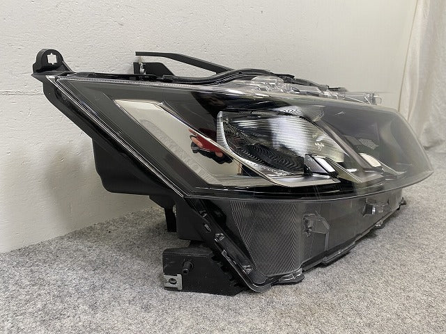 セレナ C27 e-POWER/HC27/HFC27 オーテック/GC27/GNC27 純正 後期 右 ヘッドライト/ランプ LED レベライザー 刻印B 100-23784 日産(146347)