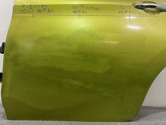 ノート/NOTE E12/NE12 e-POWER/HE12/SNE12 純正 左 リア ドア 内張りガラス付 オリーブグリーン EBA 日産(146365)