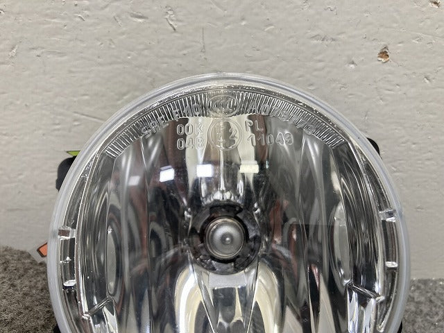 ジムニー/ジムニーシエラ JB64W/JB74W 純正 フォグランプ/フォグライト ハロゲン VALEO 90054229 スズキ(146395)
