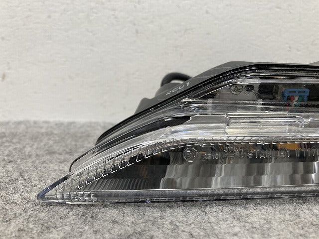 スカイライン/SKYLINE V37/YV37/HV37/HNV37/ZV37 純正 後期 左 ウィンカー LED ランプ/ライト STANLEY W1176 日産(146402)