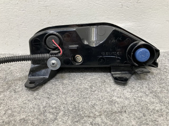 スカイライン/SKYLINE V37/YV37/HV37/HNV37/ZV37 純正 後期 左 ウィンカー LED ランプ/ライト STANLEY W1176 日産(146402)